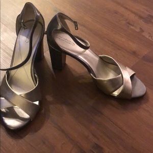 Size 9 Gold heels
